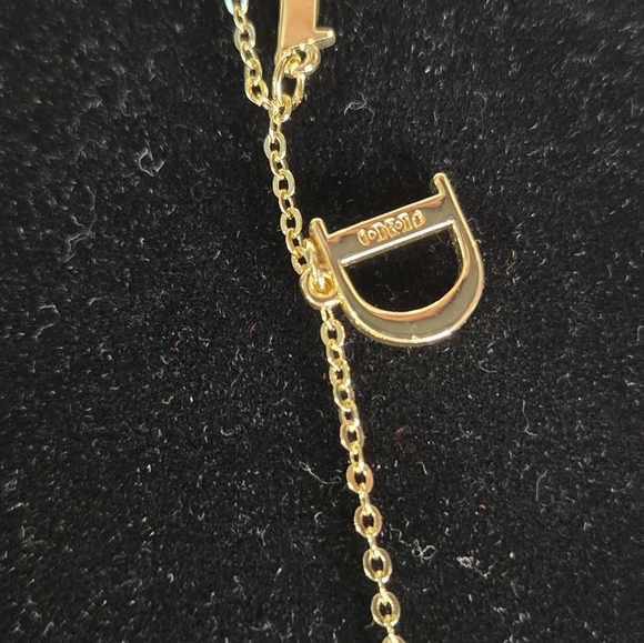 🔥🔥 Dior Gold Letter Necklace SOLD OUT RARE! 🔥 - Picture 7 of 8